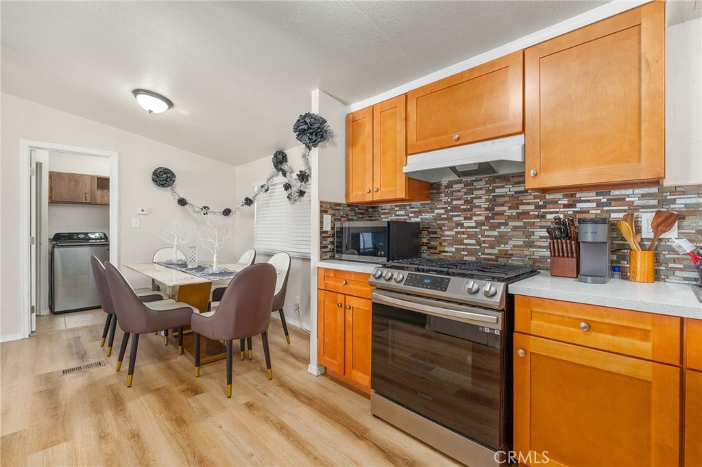 11524 Paramount Road Phelan, CA 92371 - Photo 11 of 34