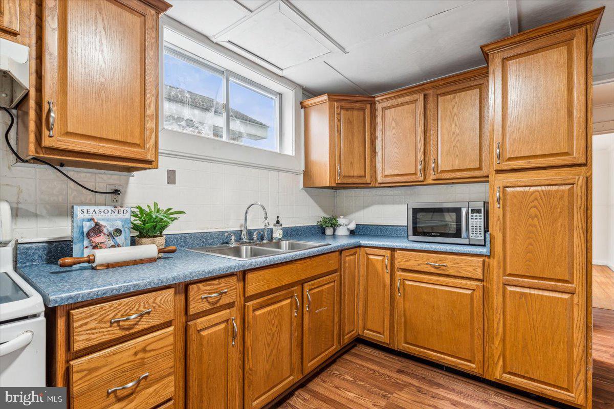 25514 Military Road Cascade, MD 21719 - Photo 11 of 29 Kitchen