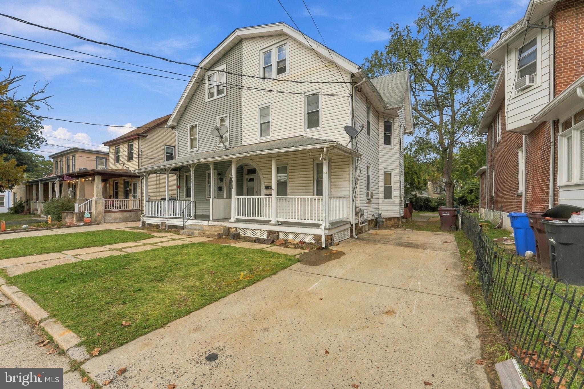 313 South Fairview Street Riverside, NJ 08075 - Photo 2 of 28 Gallery Image 2