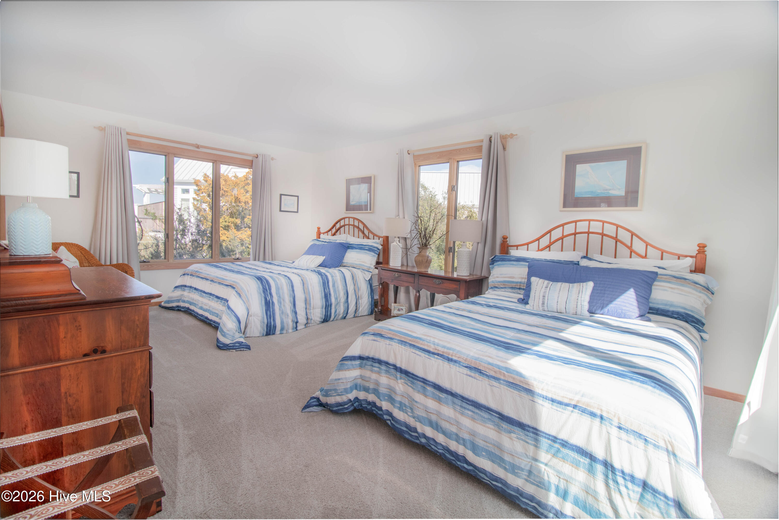 403 Beach Road North Wilmington, NC 28411 - Photo 21 of 26 Large bedroom 4