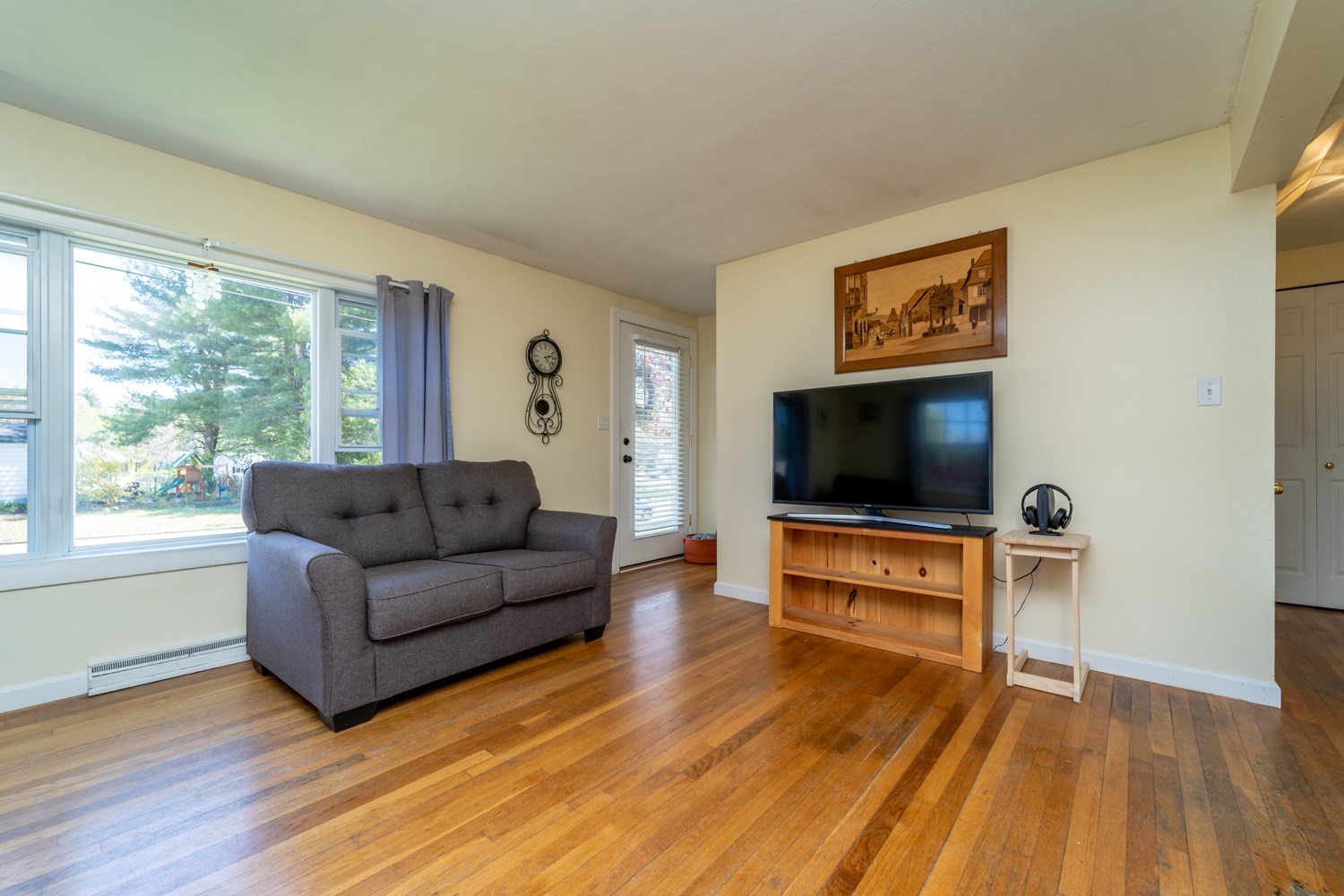 9 Shawnee Lane Dover, NH 03820 - Photo 6 of 27 Gallery Image 6