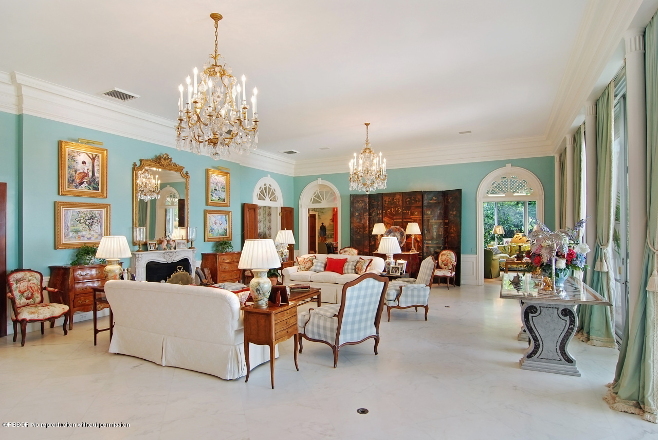 760 South County Road Palm Beach, FL 33480 - Photo 3 of 8 Living Room
