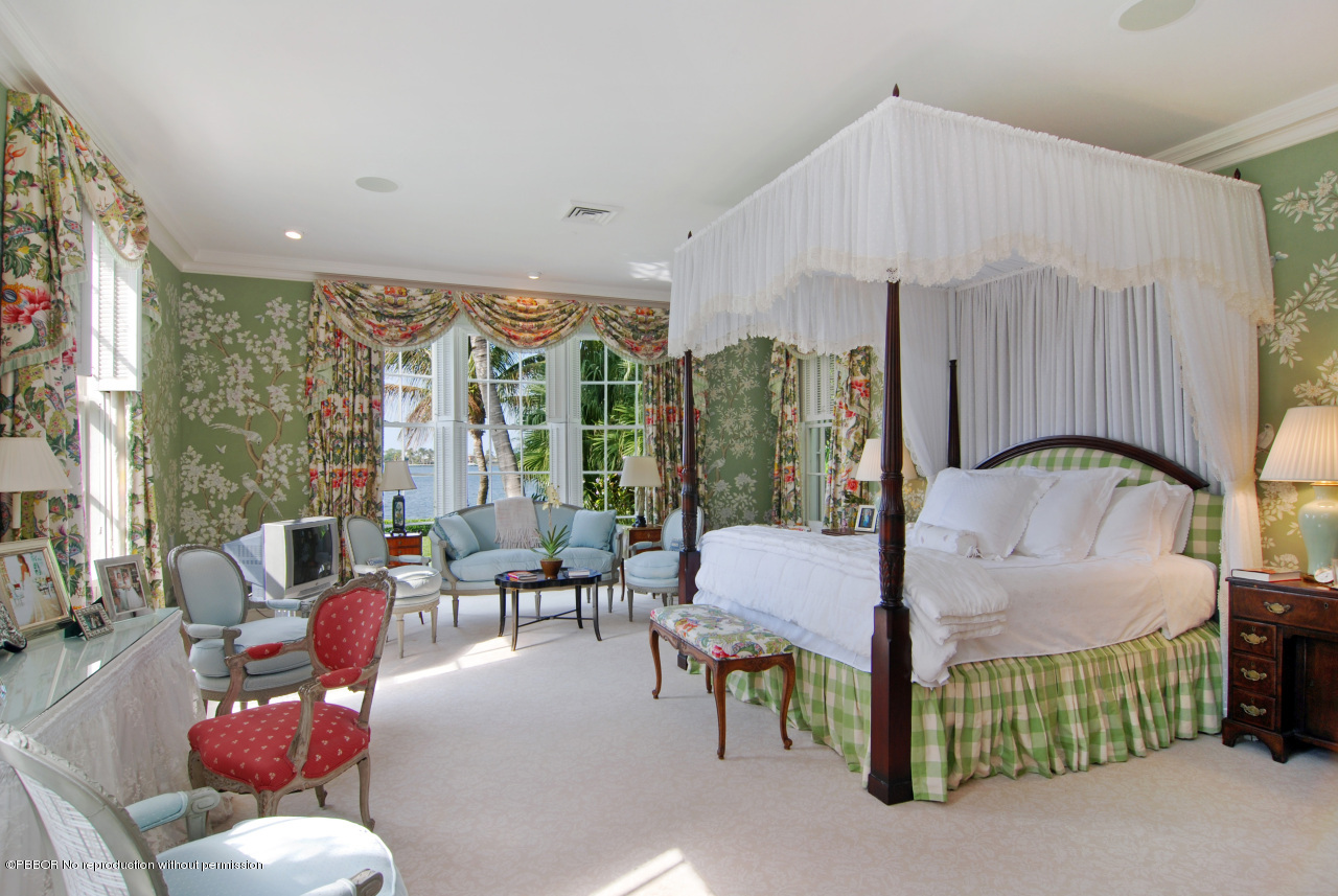 760 South County Road Palm Beach, FL 33480 - Photo 6 of 8 Master Bedroom