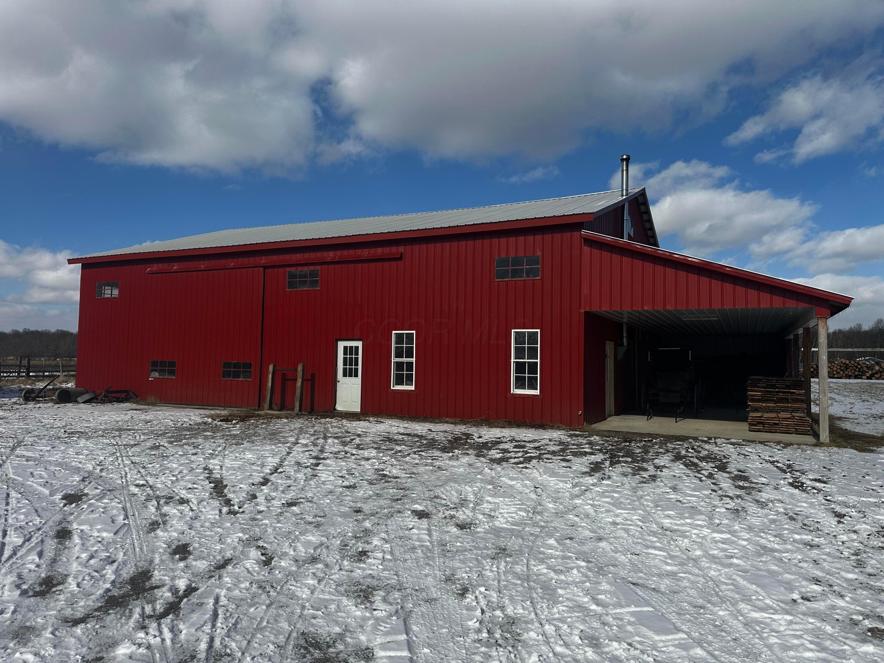 623 Flag Dale Road South Junction City, OH 43748 - Photo 11 of 27 Woodshop Barn