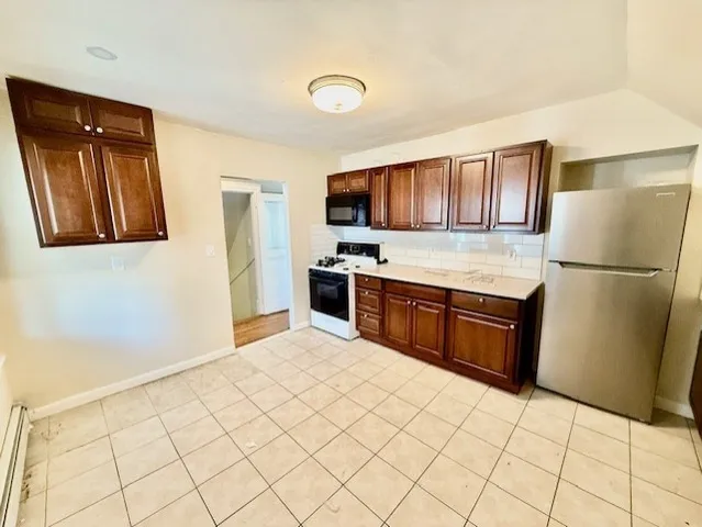 $2,500 | 10-12 Timothy Avenue, Unit 3, Everett, MA 02149