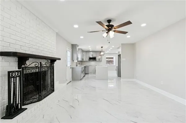 $329,000 | 2236 Hampton Drive, Harvey, LA 70058