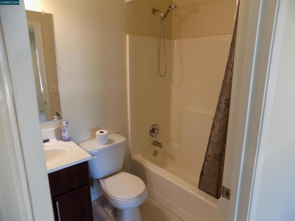 Undisclosed Address Richmond, CA 94804 - Photo 15 of 24