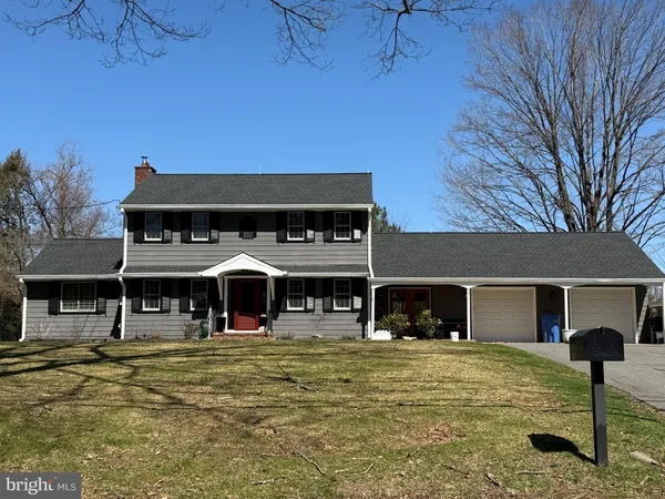 $949,000 | 18 Cranbury Neck Road, Cranbury, NJ 08512