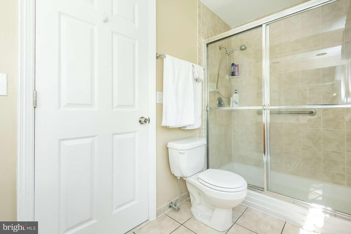 2118 Highland Ridge Drive Phoenix, MD 21131 - Photo 20 of 29 Bath (Master)