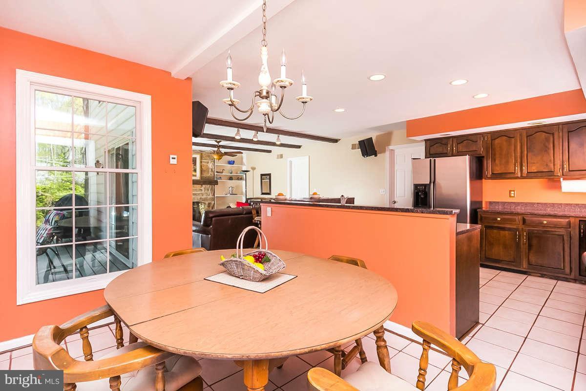 Breakfast Nook in Kitchen