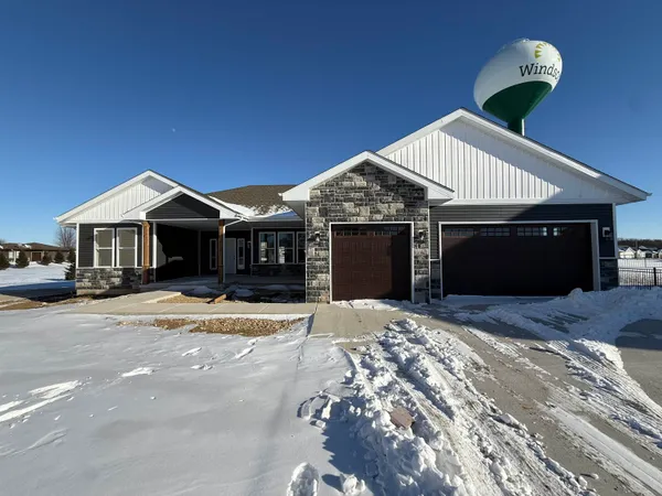 $579,900 | 6712 Honey Bee, DeForest, WI 53532