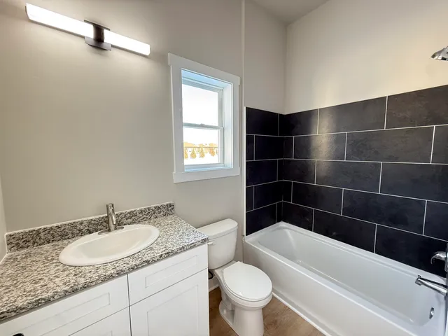 $579,900 | 6712 Honey Bee, DeForest, WI 53532