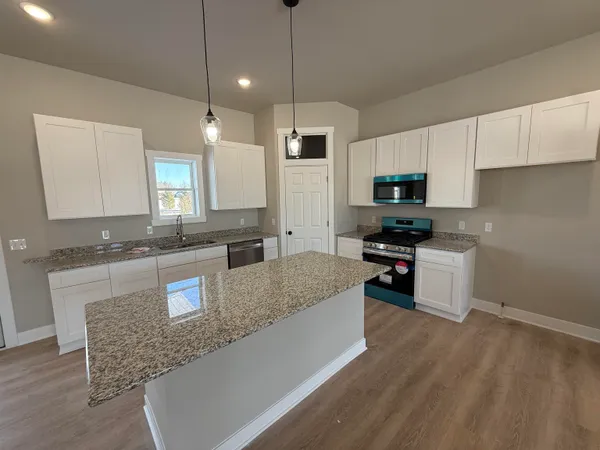 $579,900 | 6712 Honey Bee, DeForest, WI 53532