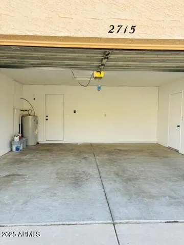 $2,395 | 2715 East Rockledge Road, Phoenix, AZ 85048