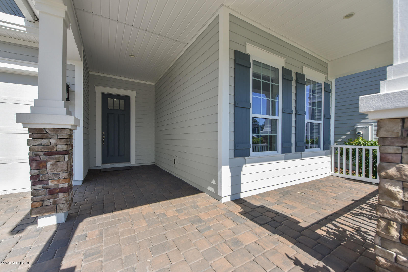 394 Pelican Pointe Road Ponte Vedra, FL 32081 - Photo 4 of 22 004_1600x1067_mls_1600x1067
