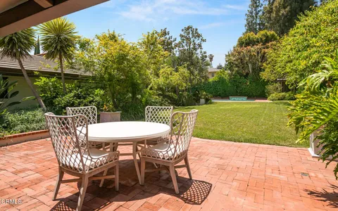 $5,850,000 | 1115 South Oak Knoll Avenue, Pasadena, CA 91106