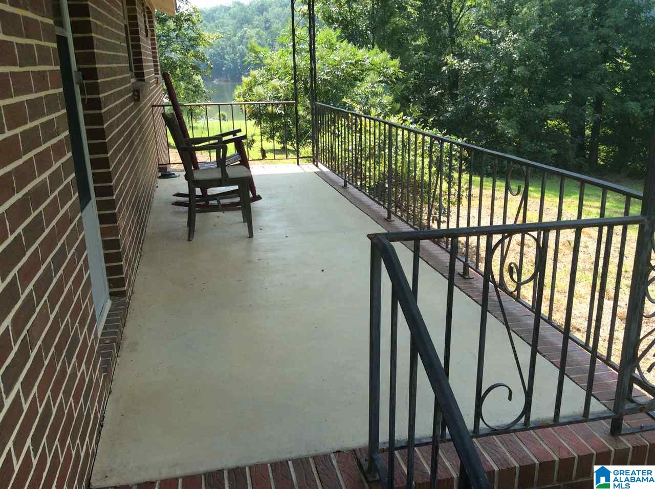 150 Holiday Estates Road Ashville, AL 35953 - Photo 3 of 34