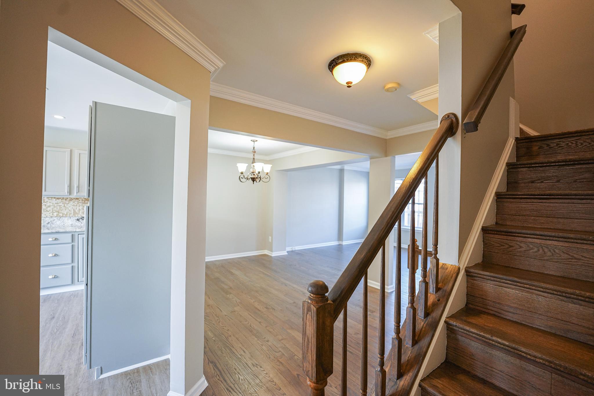 862 Vanderbilt Terrace Southeast Leesburg, VA 20175 - Photo 16 of 41 Hardwood floors and stairs