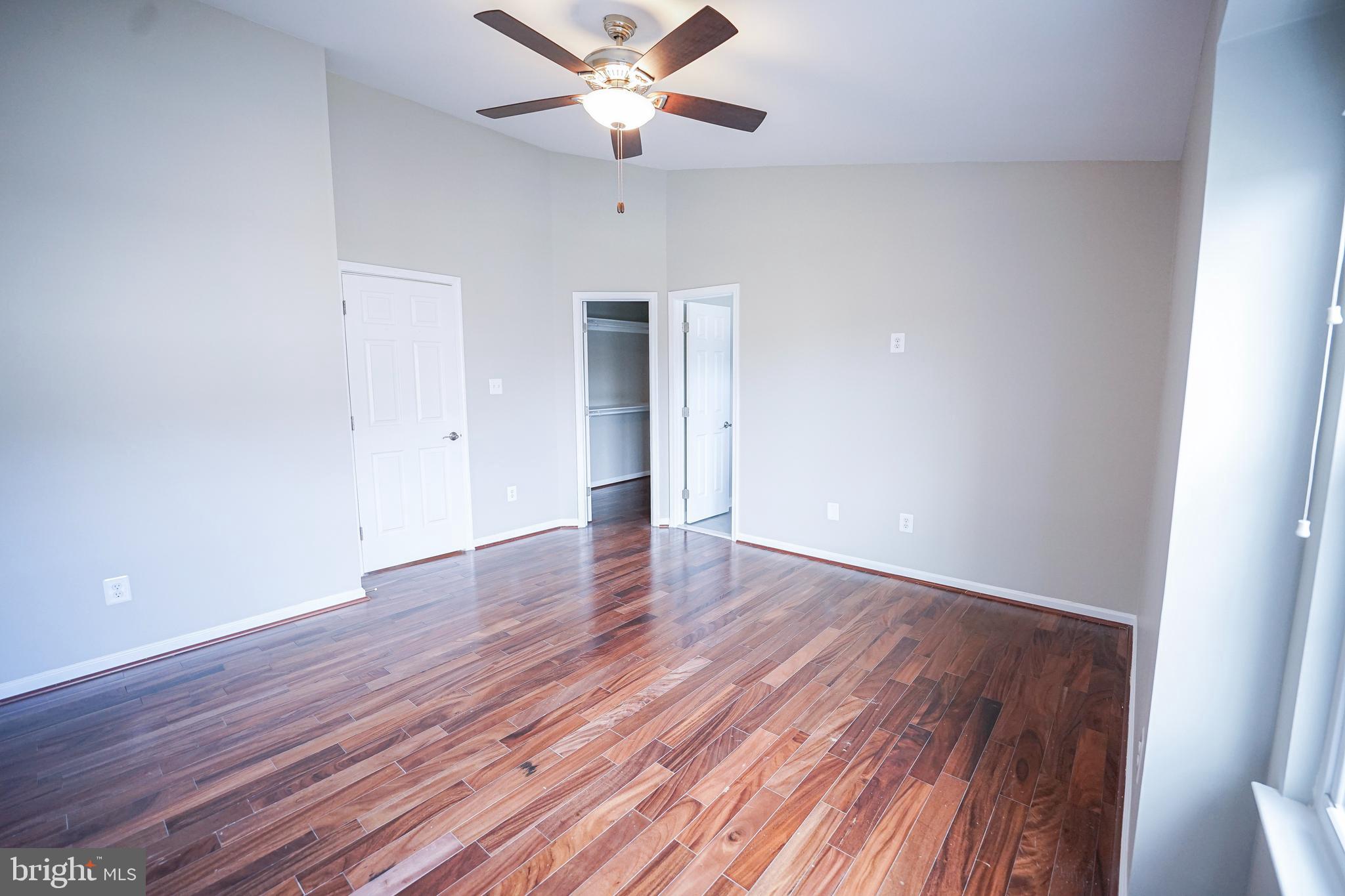 862 Vanderbilt Terrace Southeast Leesburg, VA 20175 - Photo 31 of 41 Primary Bedroom w/ Brazilian Cherry Wood Flooring