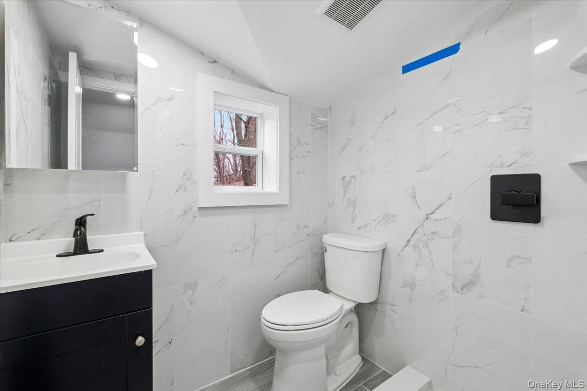 66 Secor Road Mahopac, NY 10541 - Photo 26 of 36 upstairs bathroom