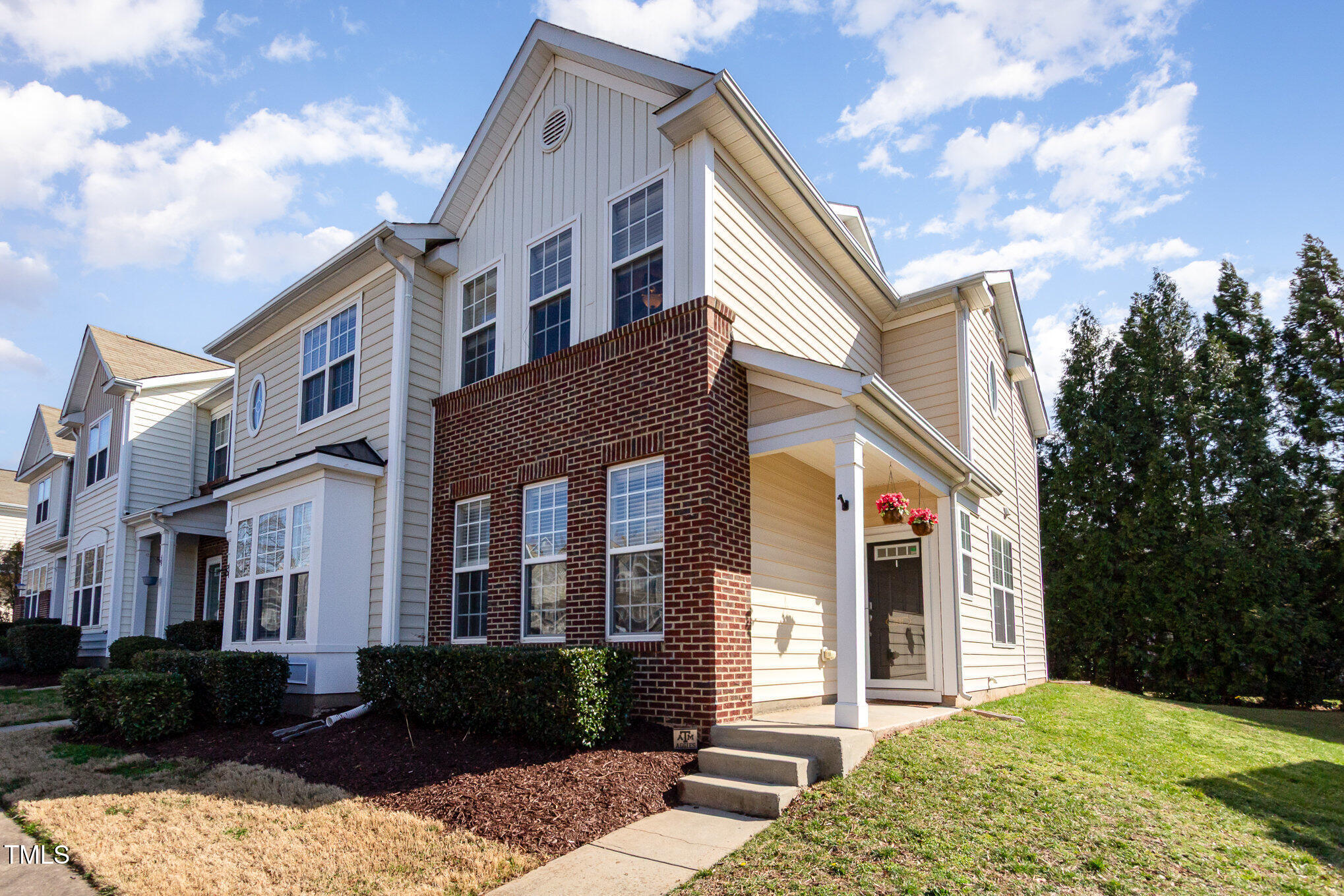 7841 Silverthread Lane Raleigh, NC 27617 - Photo 1 of 13 002_img_8668-edit_501