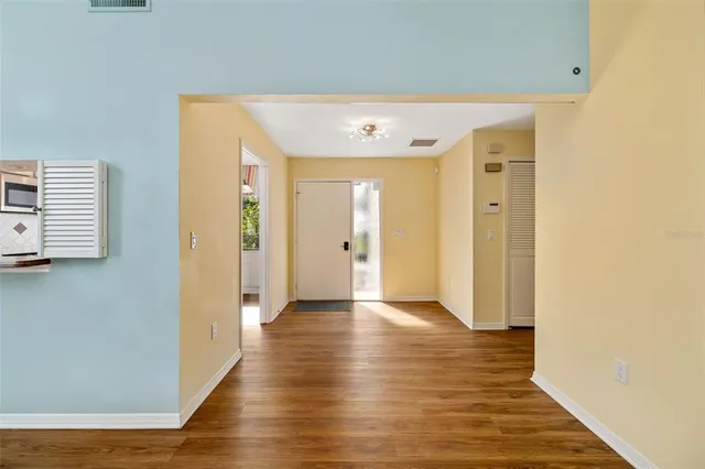 $350,000 | 4687 Chandlers Forde, Unit 25, Sarasota, FL 34235