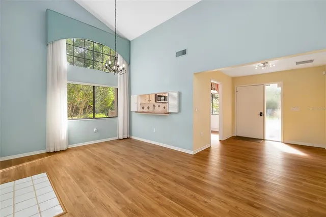 $350,000 | 4687 Chandlers Forde, Unit 25, Sarasota, FL 34235