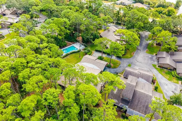 $350,000 | 4687 Chandlers Forde, Unit 25, Sarasota, FL 34235