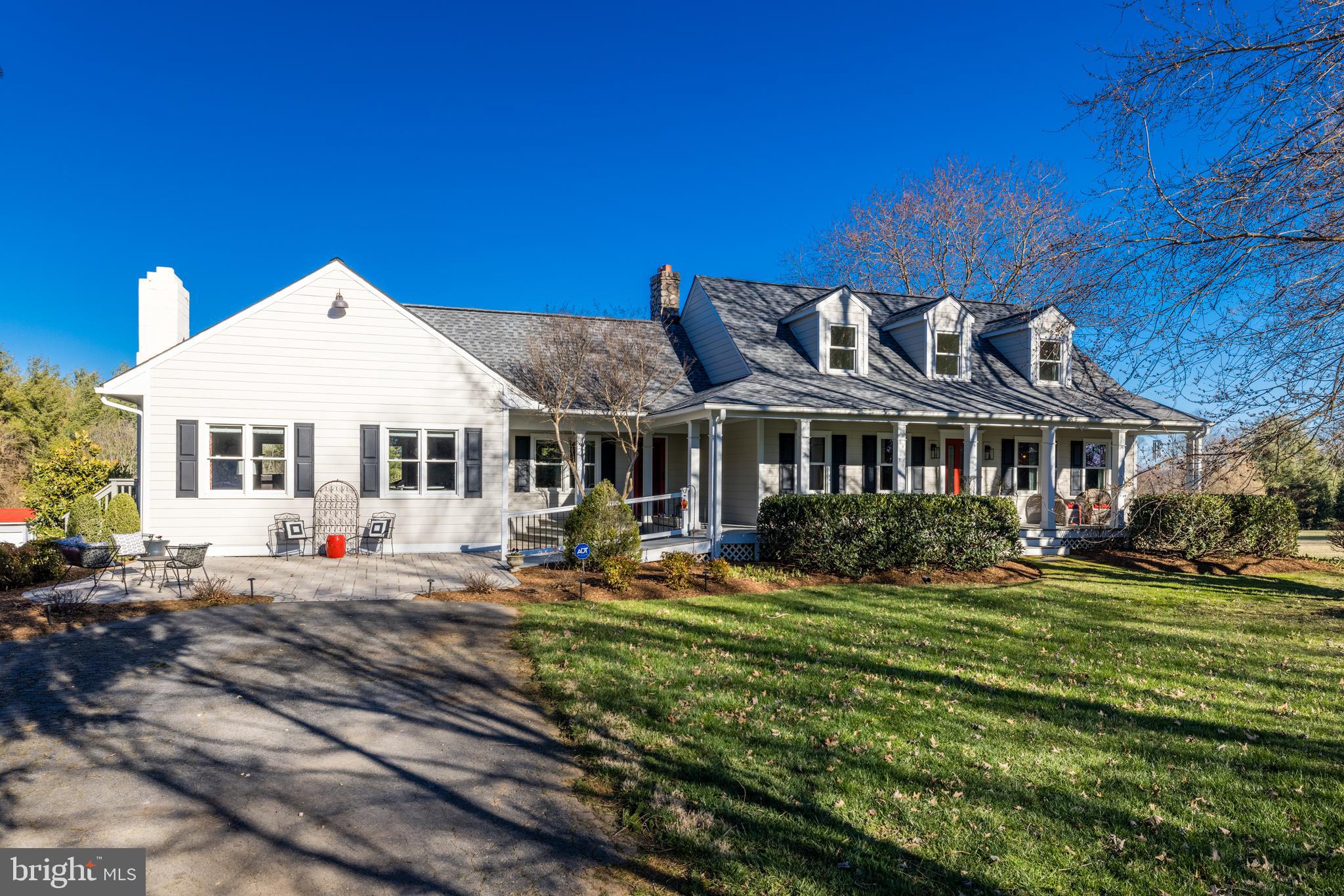 39276 Rodeffer Road Lovettsville, VA 20180 - Photo 3 of 74 Gallery Image 3