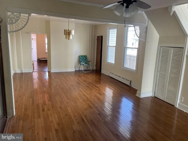 $174,900 | 214 South 2nd Street, Darby, PA 19023