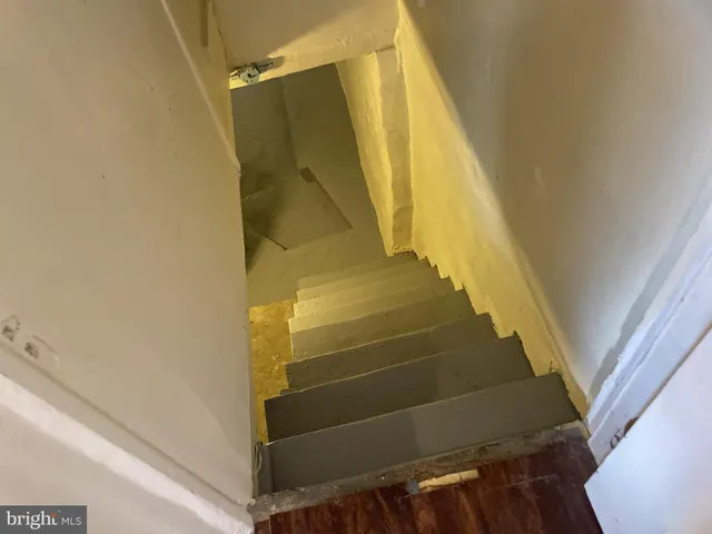 $174,900 | 214 South 2nd Street, Darby, PA 19023