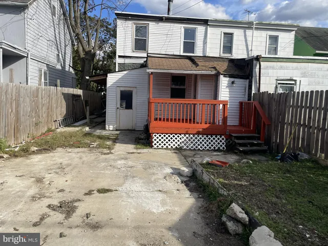 $174,900 | 214 South 2nd Street, Darby, PA 19023