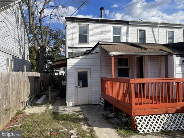 $174,900 | 214 South 2nd Street, Darby, PA 19023