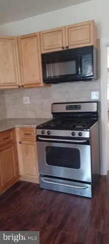 $174,900 | 214 South 2nd Street, Darby, PA 19023