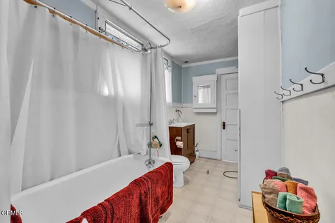 $1,200,000 | 1315 North Wilson Avenue, Pasadena, CA 91104