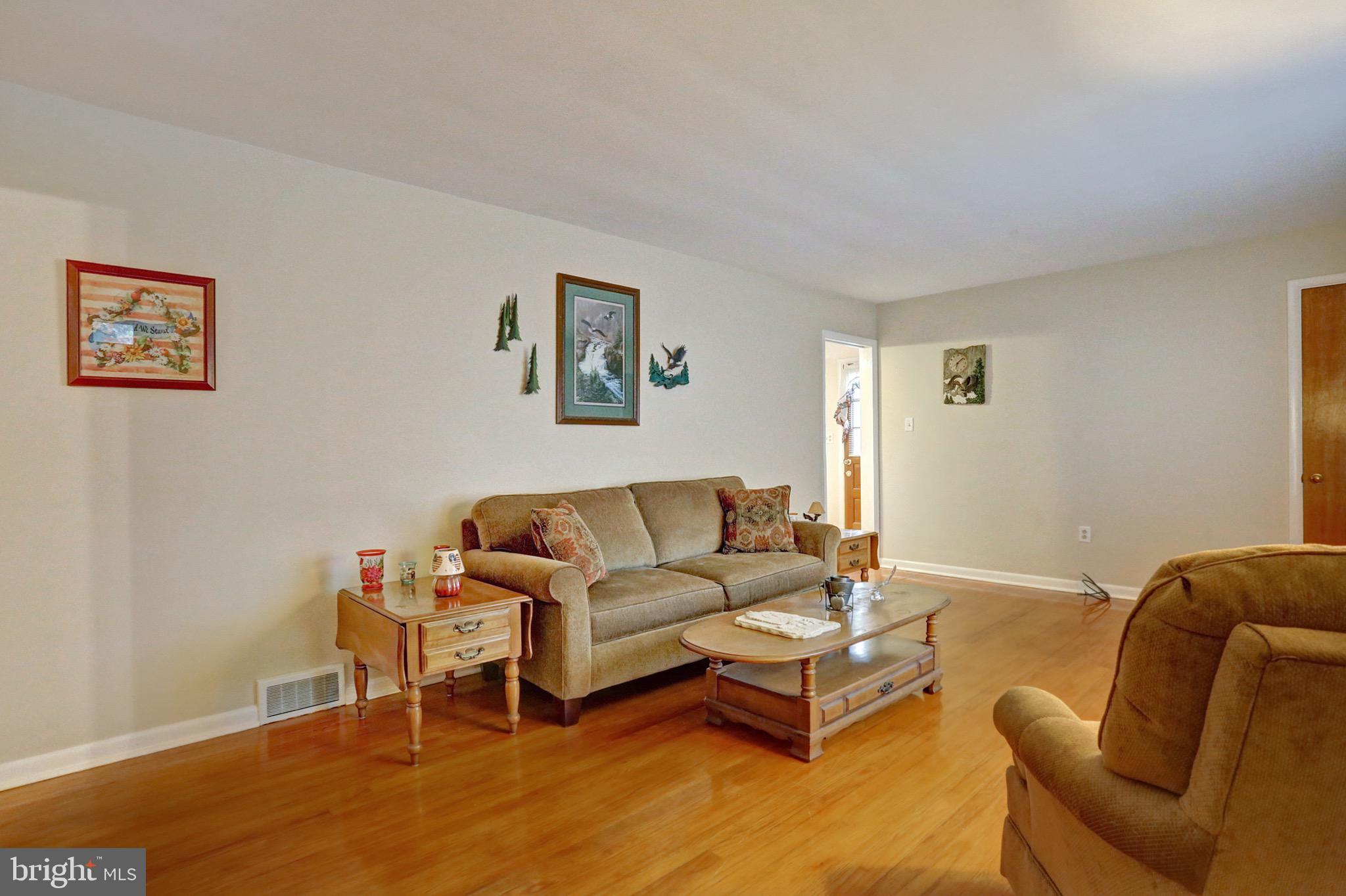 3133 Brookfield Road Harrisburg, PA 17109 - Photo 6 of 26 Gallery Image 6