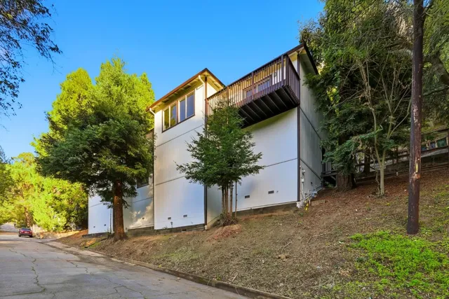 $1,699,000 | 5603 Crow Canyon Road, Castro Valley, CA 94552