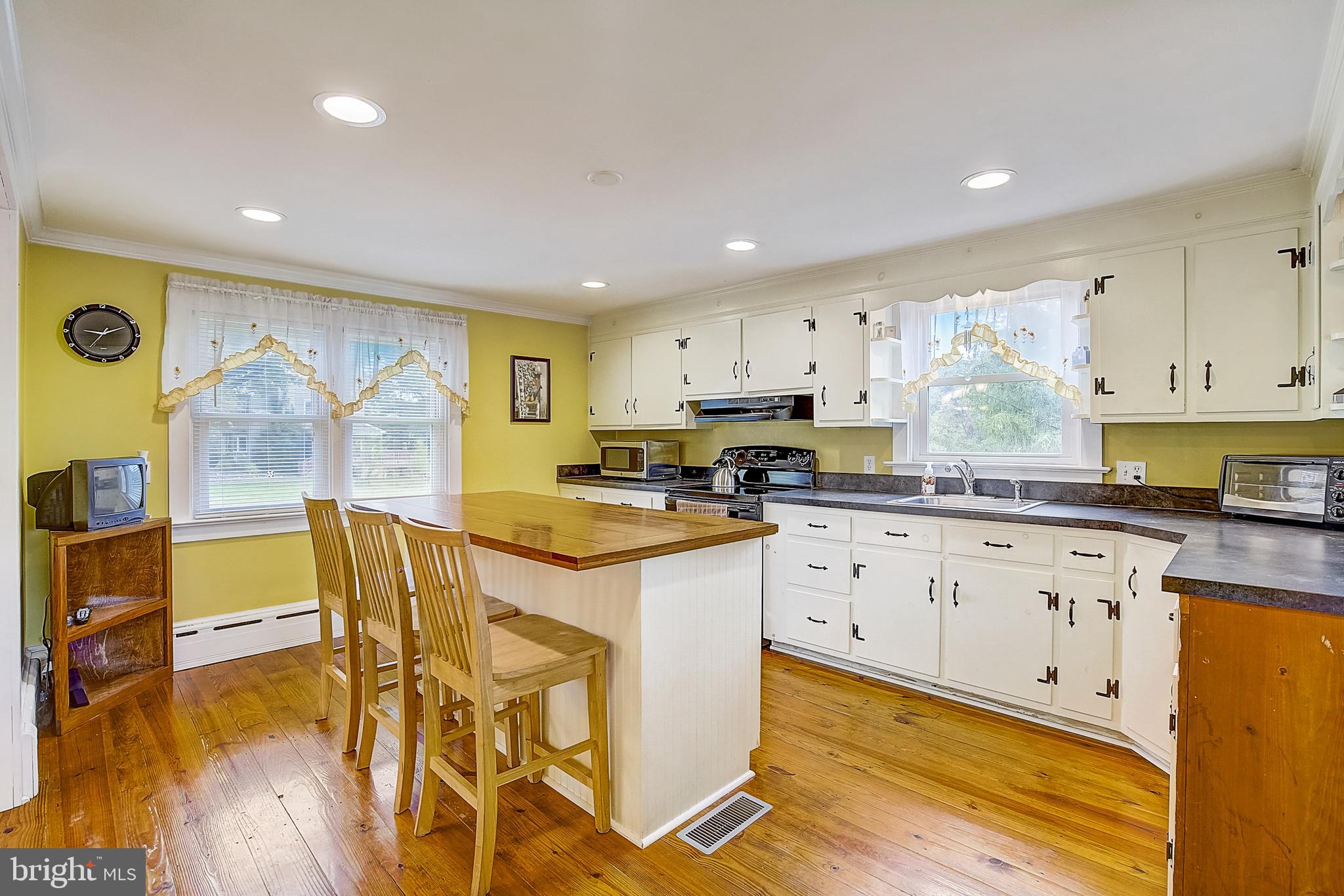 7355 Easton Road Pipersville, PA 18947 - Photo 14 of 35 Gallery Image 14
