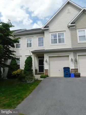 $1,995 | 402 Kintyre Lane, Stephens City, VA 22655