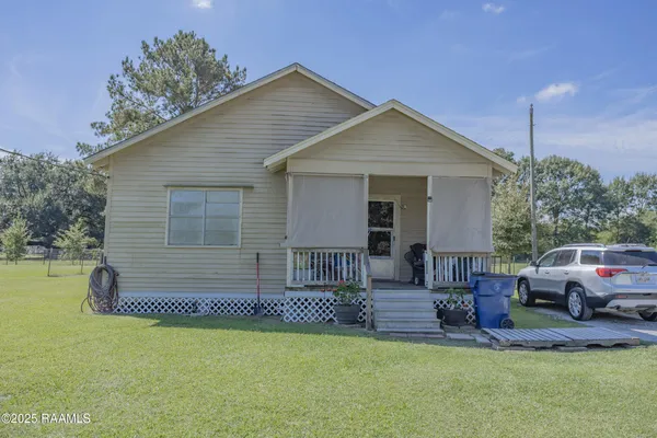$162,000 | 7384 Grand Prairie Highway, Rayne, LA 70578