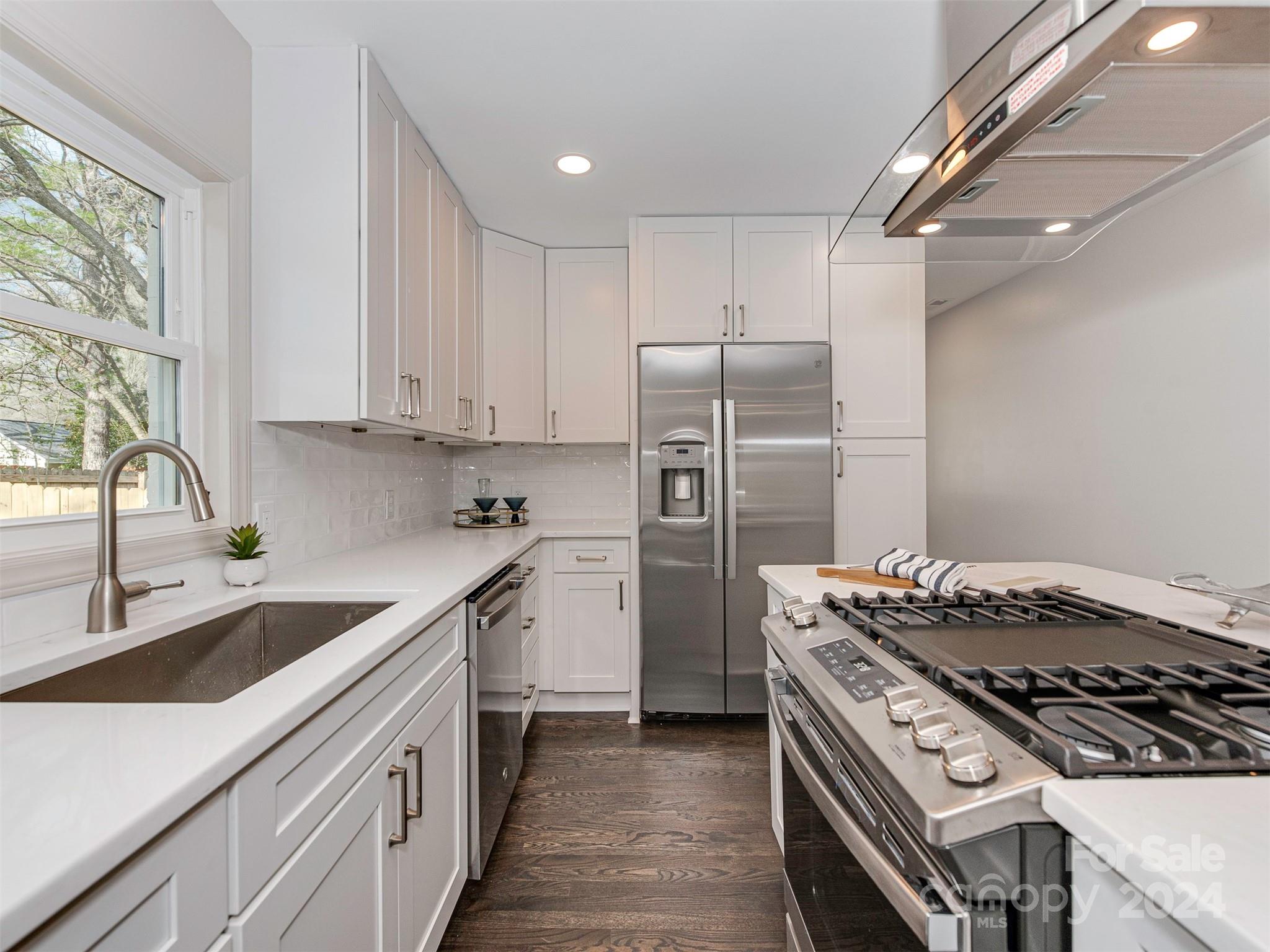 3729 Litchfield Road Charlotte, NC 28211 - Photo 11 of 30 Gallery Image 11