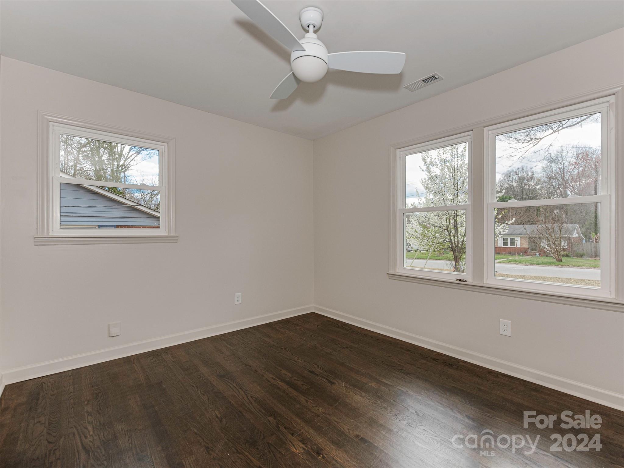3729 Litchfield Road Charlotte, NC 28211 - Photo 20 of 30 Gallery Image 20