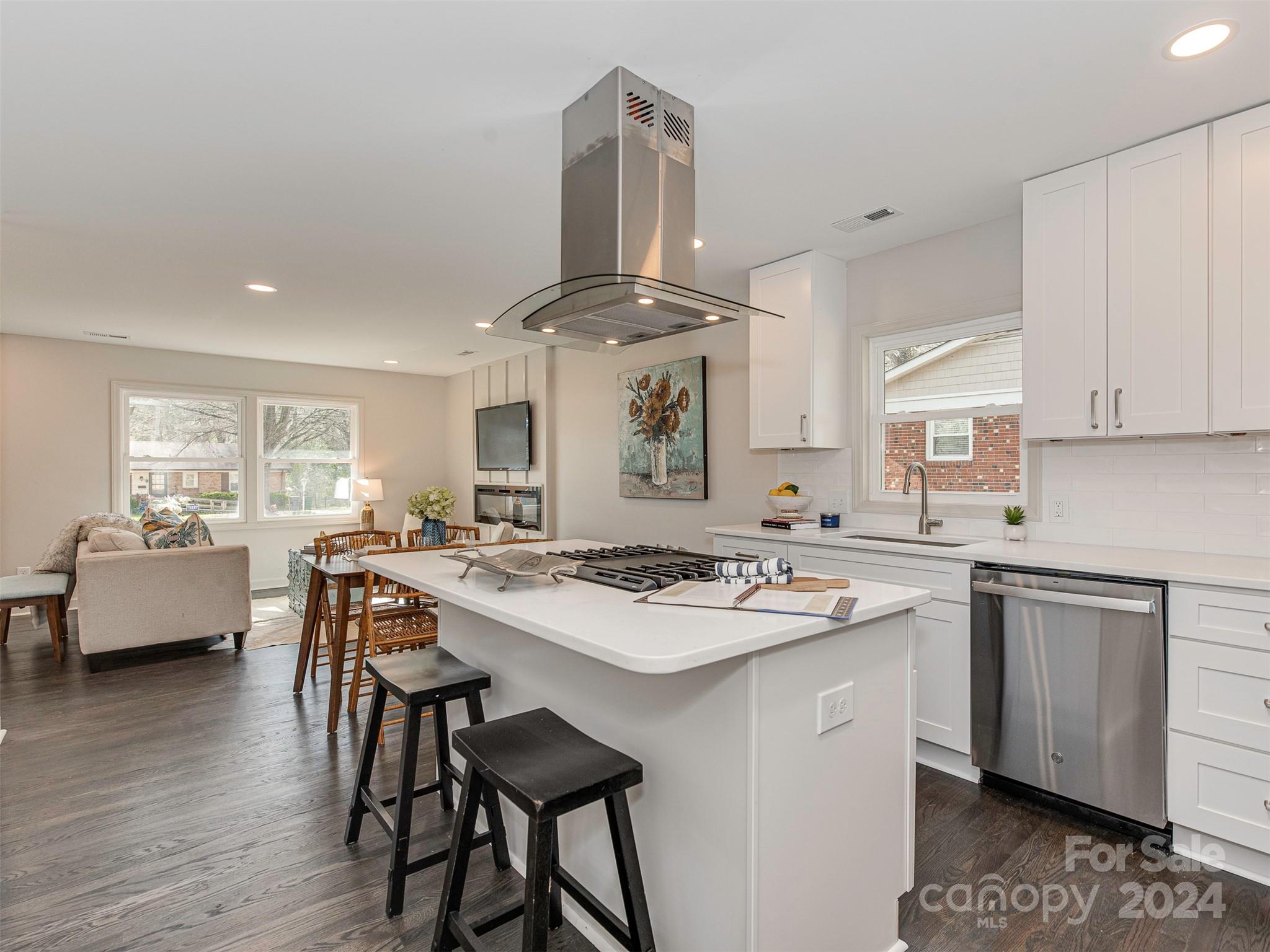 3729 Litchfield Road Charlotte, NC 28211 - Photo 10 of 30 Gallery Image 10