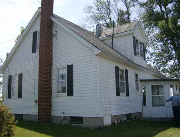 2525 Loree Road Deckerville, MI 48427 - Photo 10 of 13 31011408-9.JPG