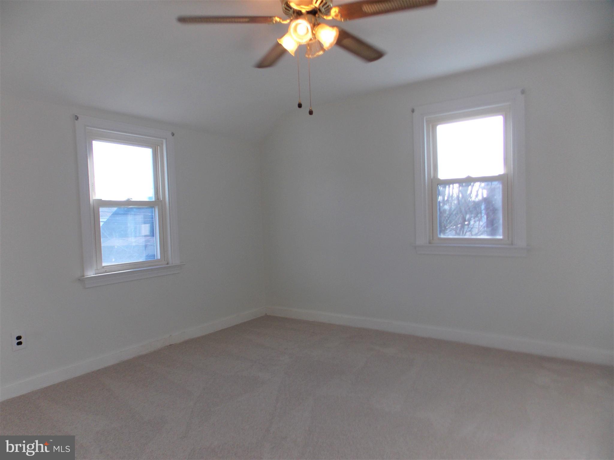 555 Holmes Road Morton, PA 19070 - Photo 18 of 26 2nd bedroom
