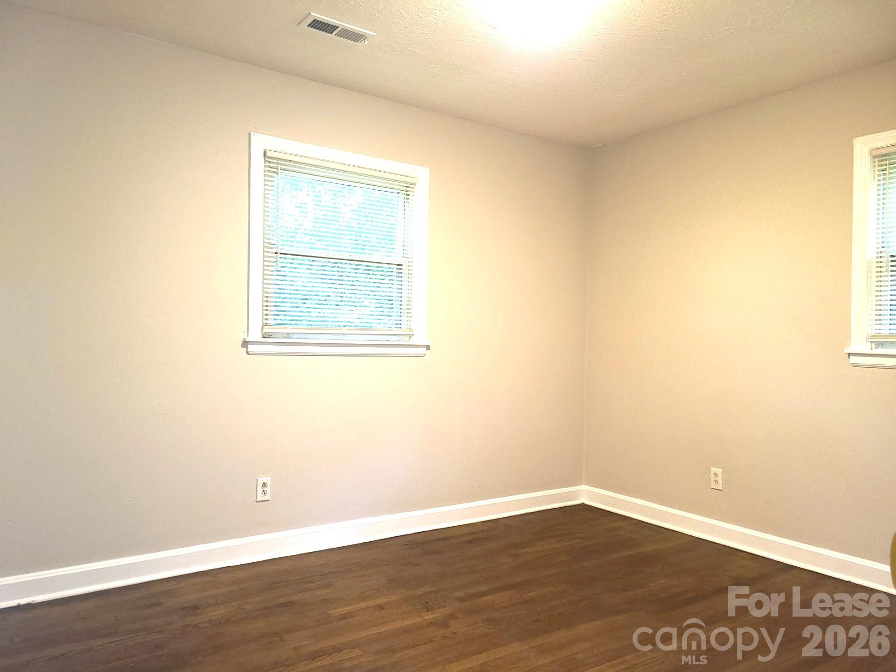 956 South Hoskins Road Charlotte, NC 28208 - Photo 10 of 10