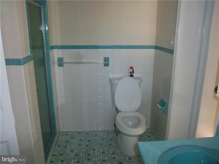 1711 Tyson Road Havertown, PA 19083 - Photo 8 of 13 Bathroom