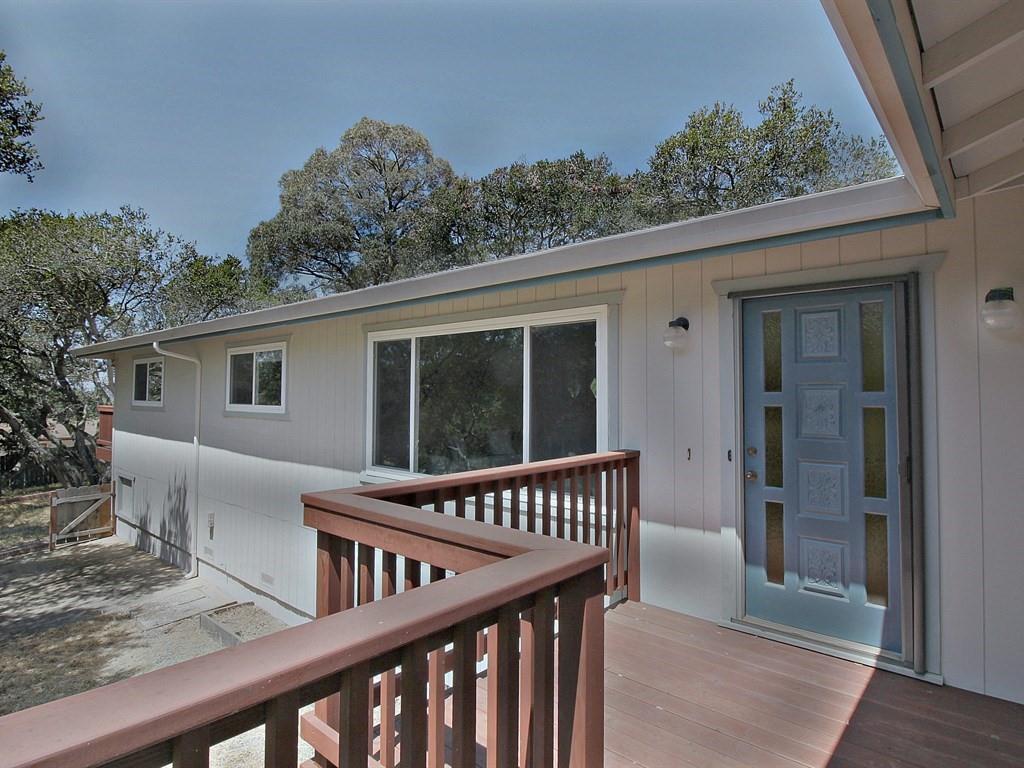 531 Echo Valley Road Salinas, CA 93907 - Photo 6 of 50 Gallery Image 6