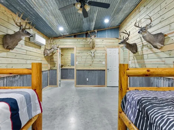 $2,500,000 | 7601 Zion Hill Road, Poolville, TX 76487