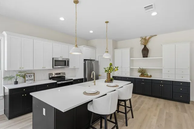 $389,990 | 21010 Fm 1805, Van, TX 75790